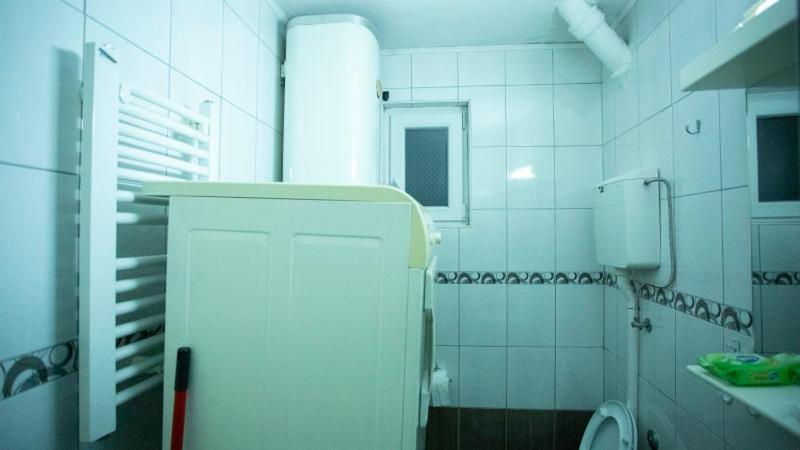 Private Cozy Room 1 With Shared Kitchen In Appartment, Downtown Белград Экстерьер фото