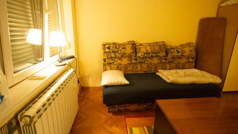 Private Cozy Room 1 With Shared Kitchen In Appartment, Downtown Белград Экстерьер фото